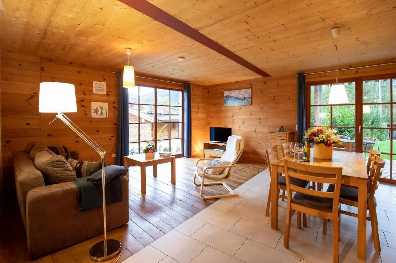Ferienwohnungen Erlebnisnaturhof Aschau im Chiemgau 0*,  Almanya